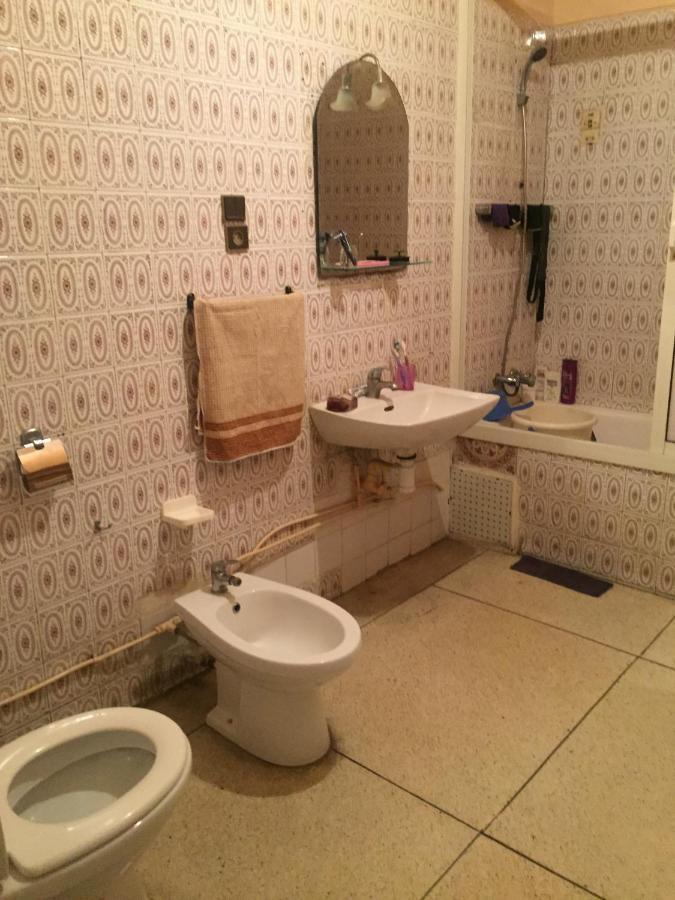 In Guest - Located In A Quiet Area Close To The Train Station And Town Pensión Casa Blanca